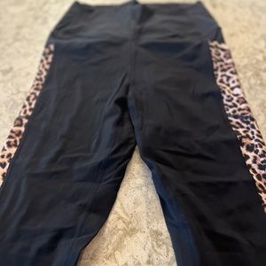 zyia leggings